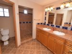 Casa chun Vacation rental in La ventana del mar -1st full bathroom 